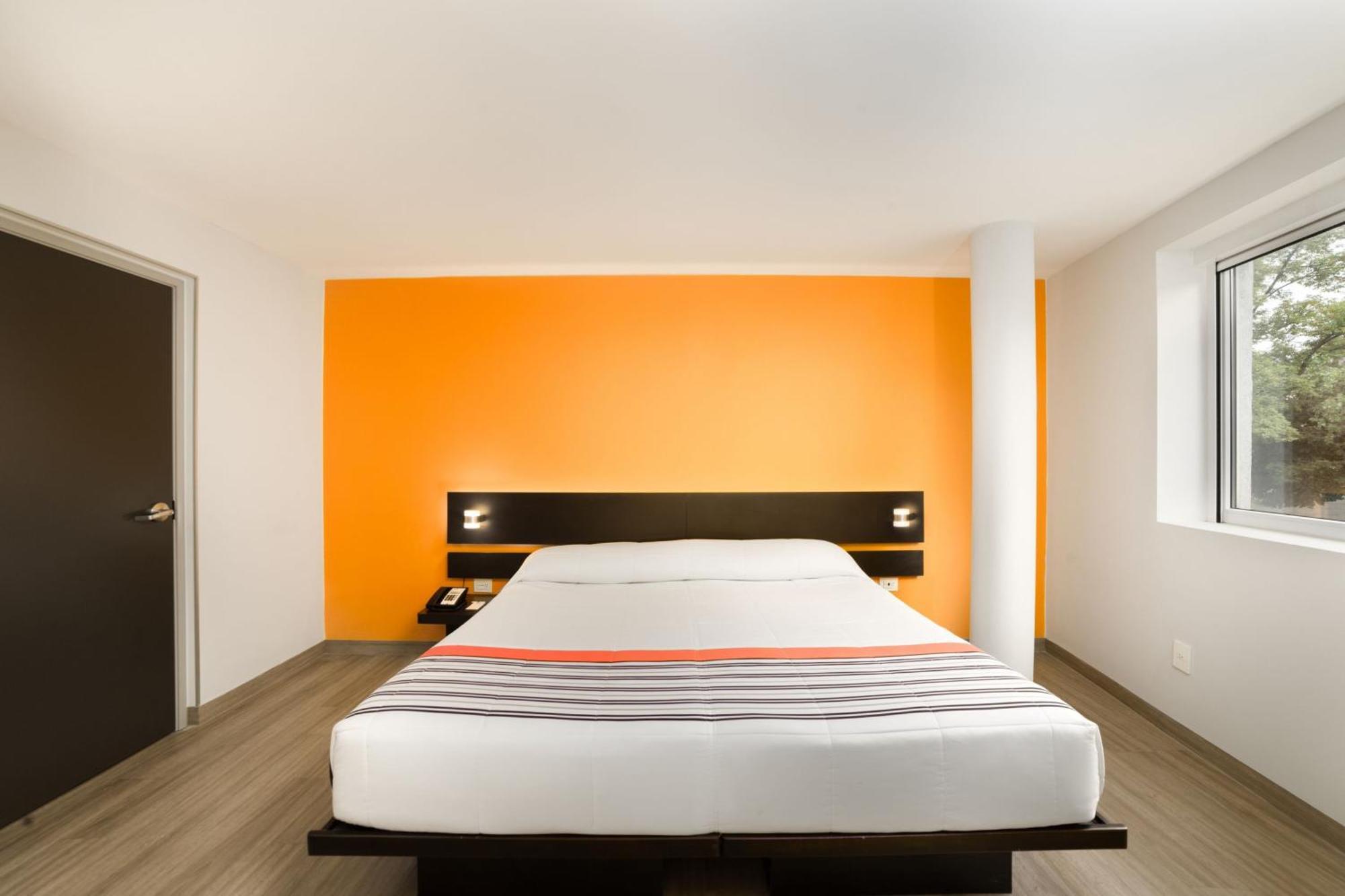 City Express Junior By Marriott Ciudad De Mexico Sullivan Экстерьер фото