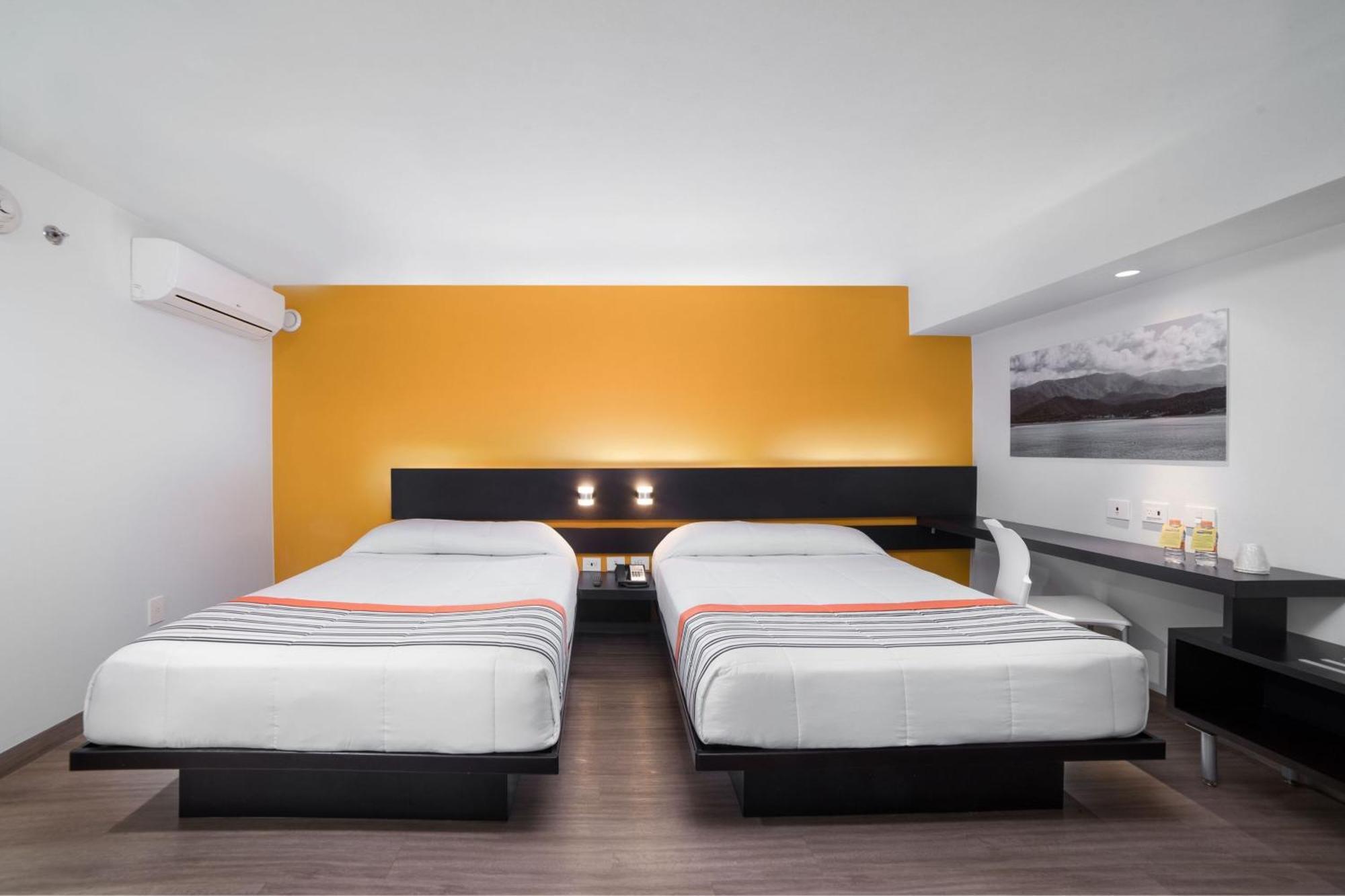 City Express Junior By Marriott Ciudad De Mexico Sullivan Экстерьер фото