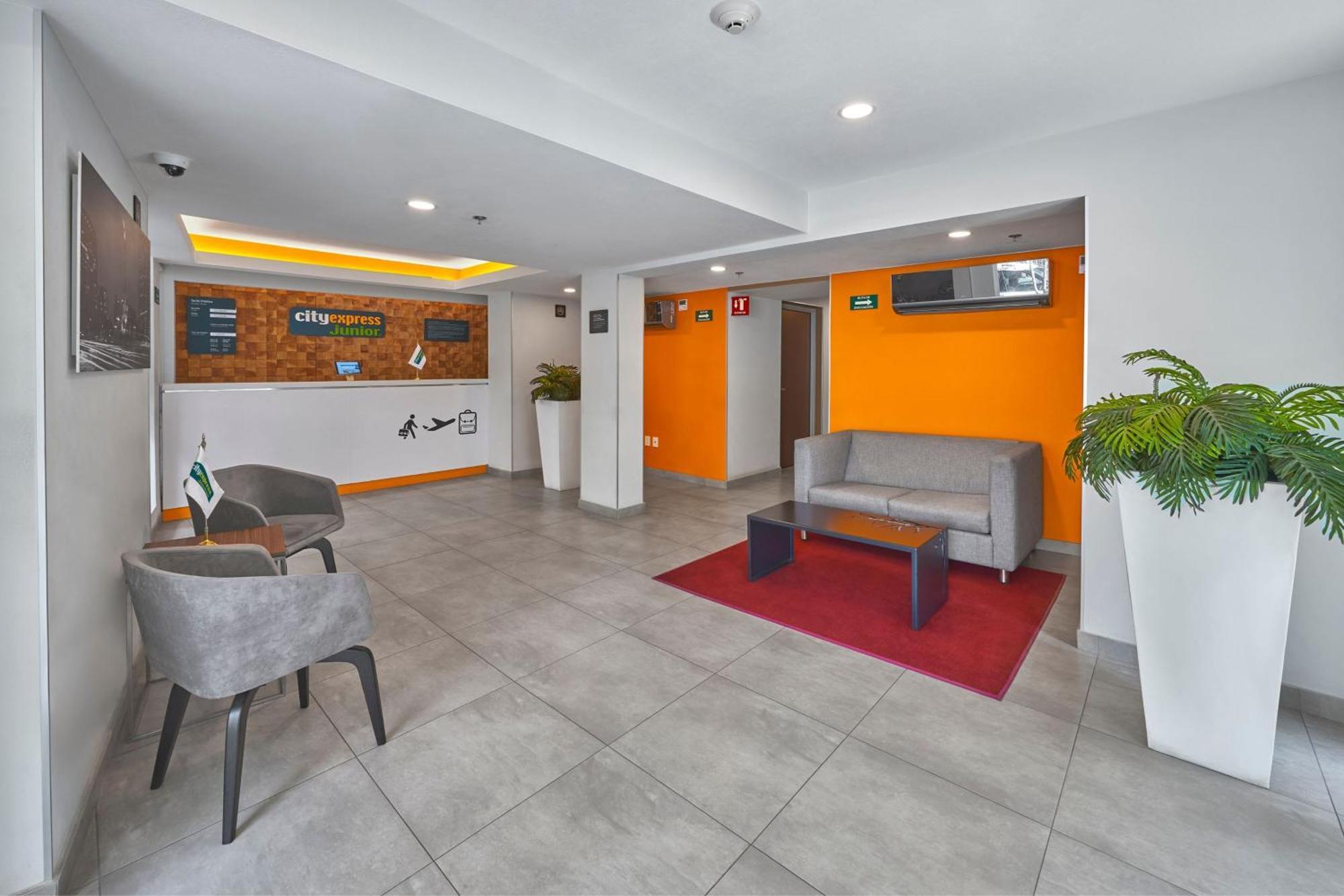 City Express Junior By Marriott Ciudad De Mexico Sullivan Экстерьер фото