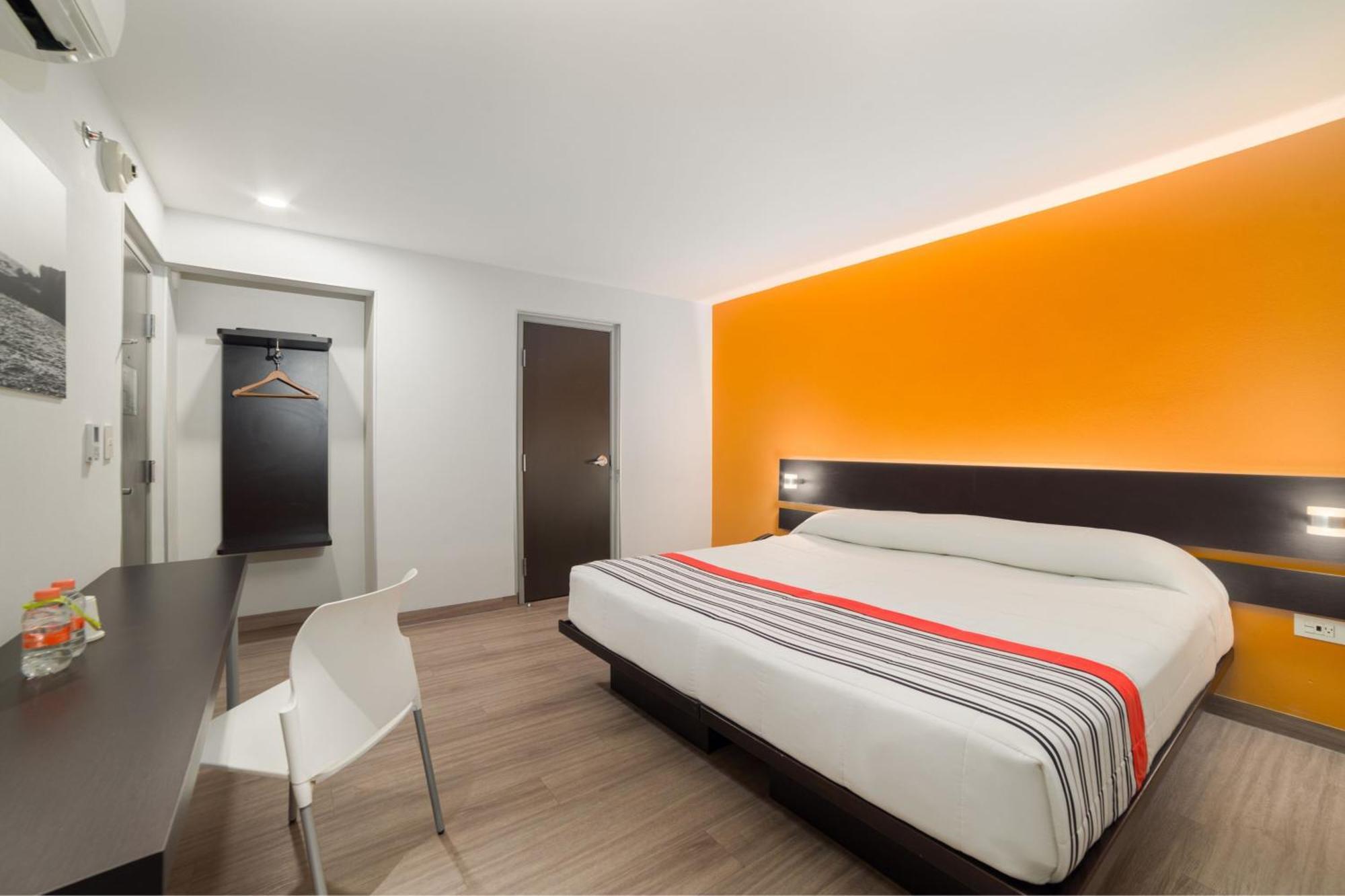 City Express Junior By Marriott Ciudad De Mexico Sullivan Экстерьер фото