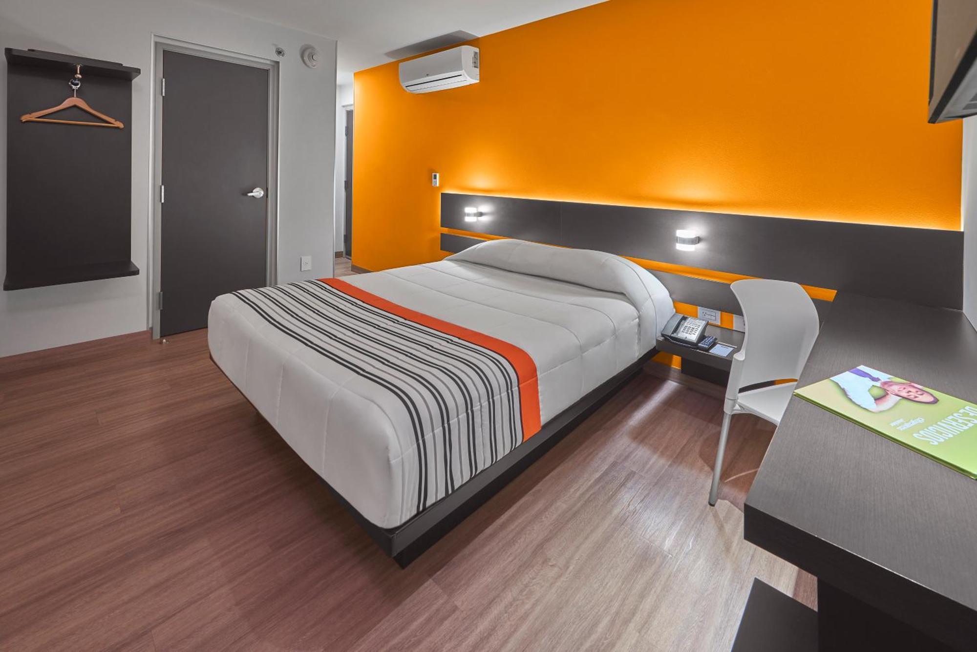 City Express Junior By Marriott Ciudad De Mexico Sullivan Экстерьер фото