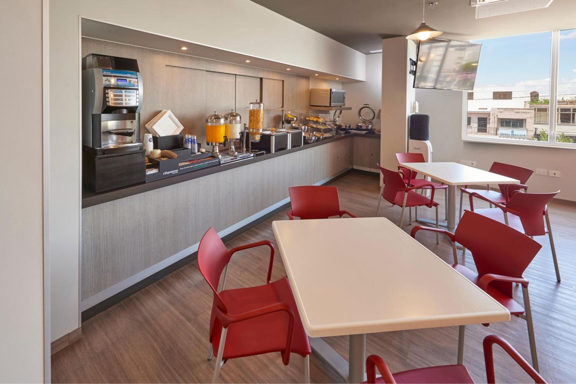 City Express Junior By Marriott Ciudad De Mexico Sullivan Экстерьер фото