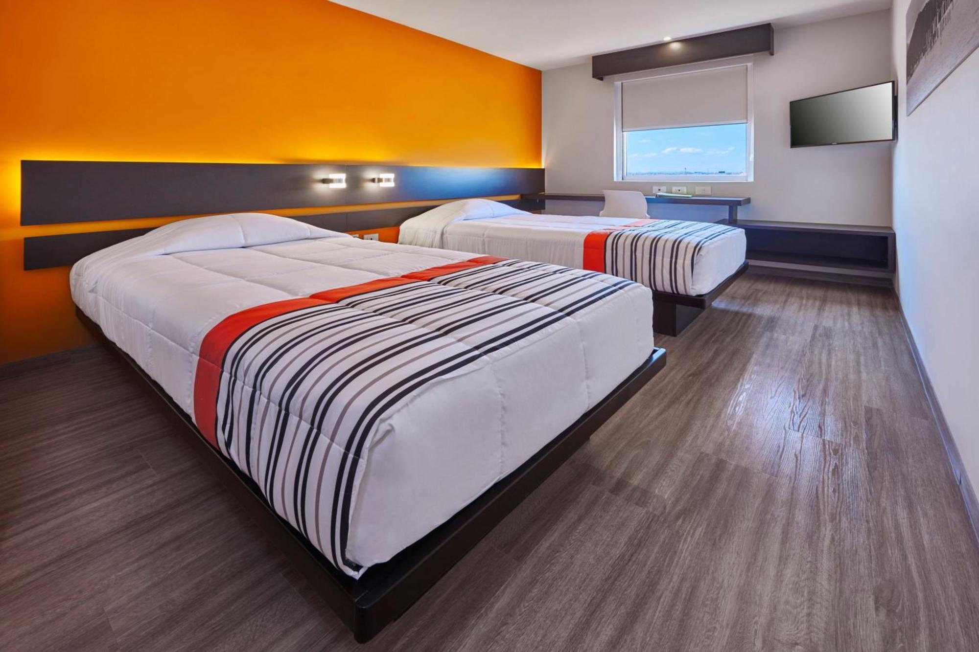 City Express Junior By Marriott Ciudad De Mexico Sullivan Экстерьер фото