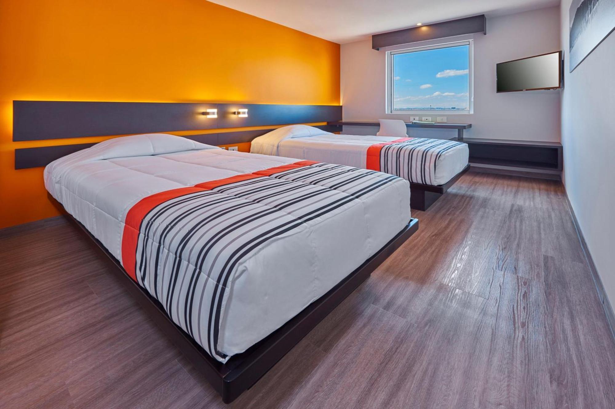 City Express Junior By Marriott Ciudad De Mexico Sullivan Экстерьер фото